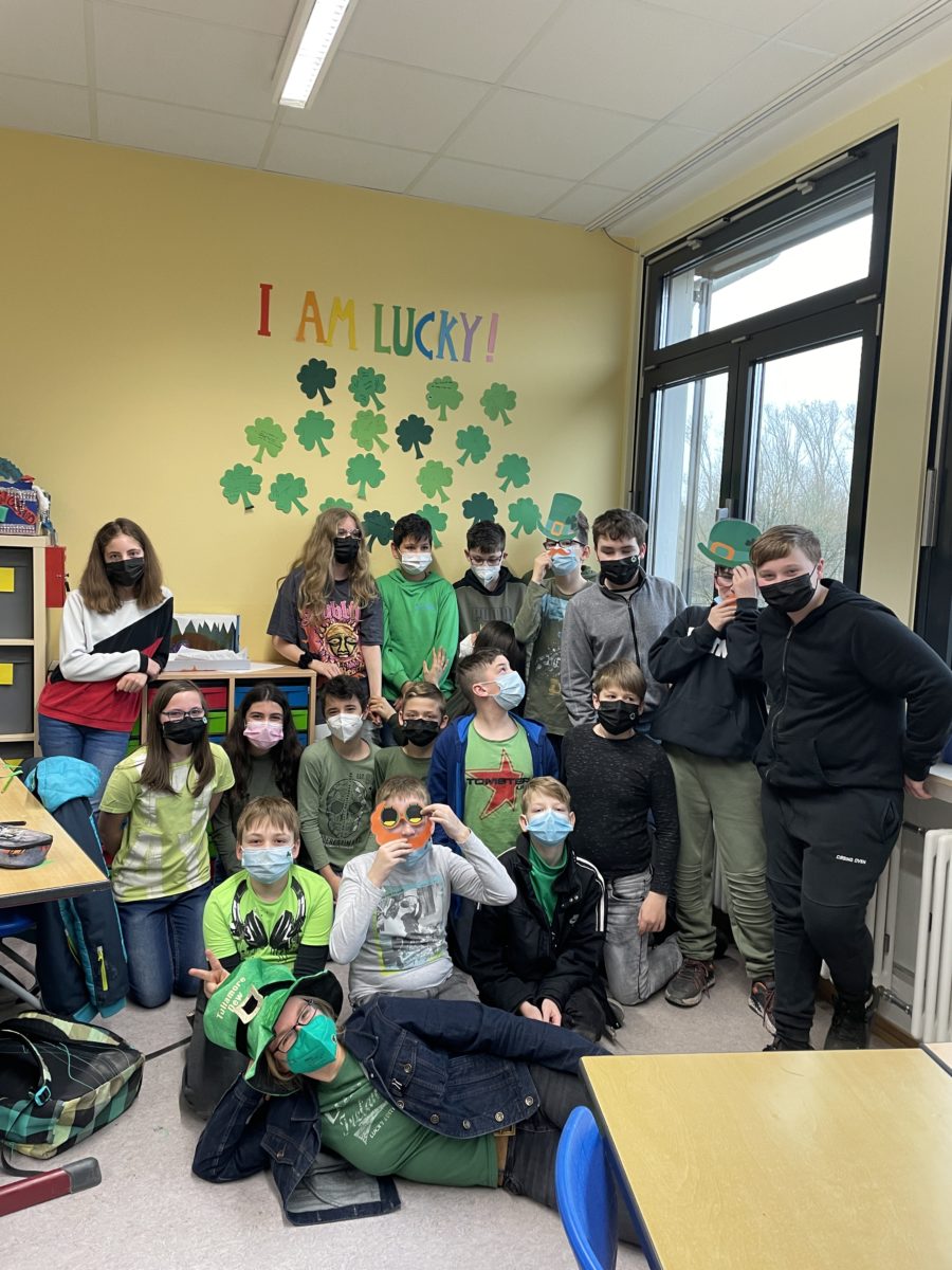 Featured image for “St. Patrick‘s Day an der Schule am Limberg”